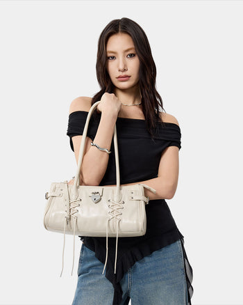 Binding Strap Shoulder Bag Black